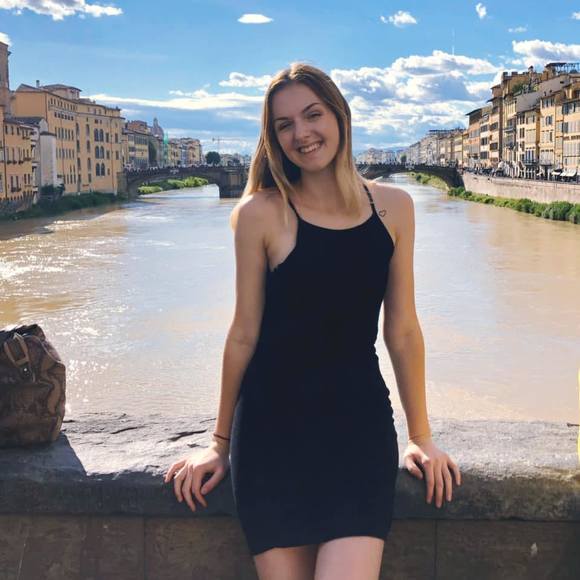 Meet your Posher, Haley - Picture 1 of 1